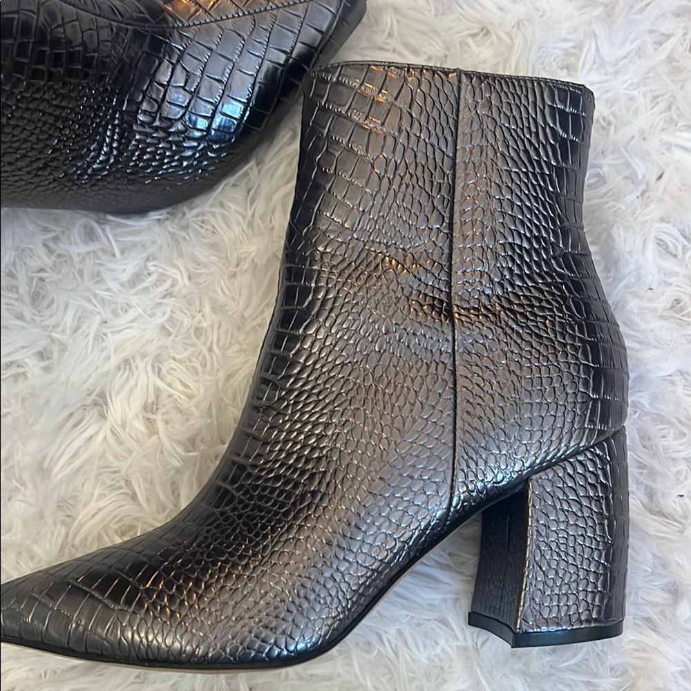 Marc Fisher Silver Ankle Boots - Picture 3 of 10